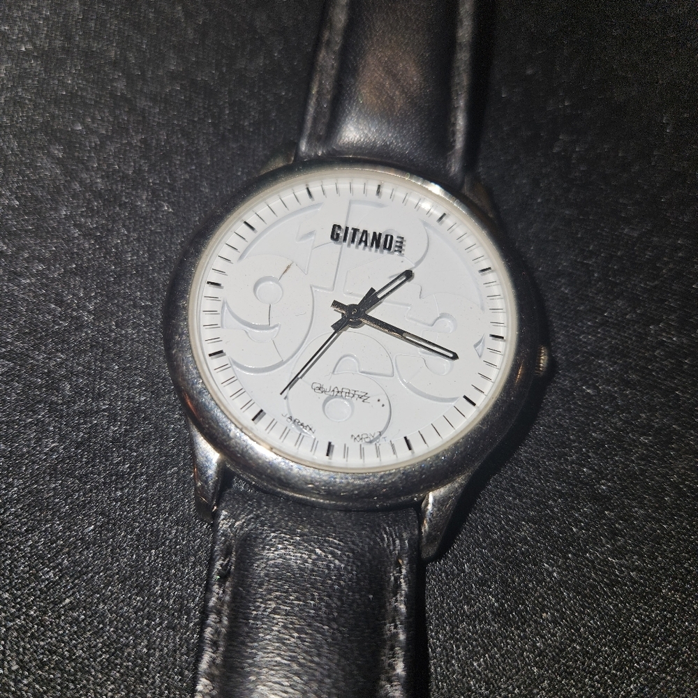 Gitano Black and White Classic Watch with Leather Strap